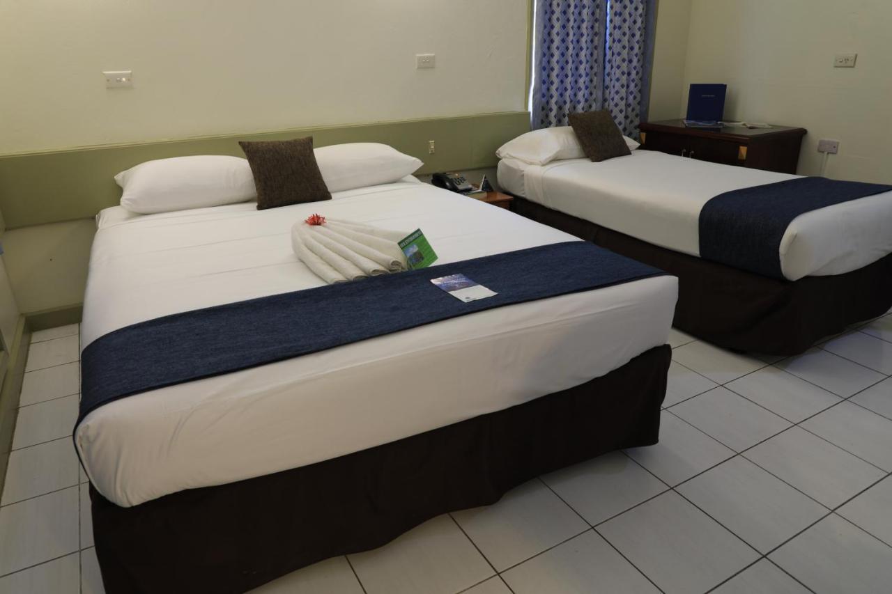 Huon Gulf Hotel Lae Esterno foto
