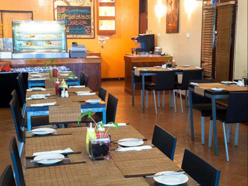 Huon Gulf Hotel Lae Esterno foto
